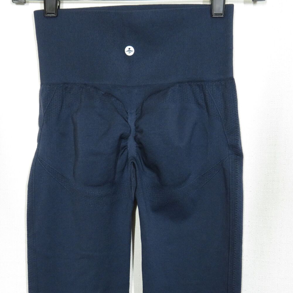 Halara Seamless Flow Scrunch Butt Lift Active Yoga Leggings Navy Size Small - Picture 11 of 12